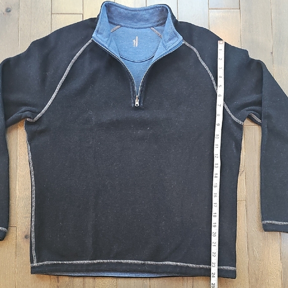 Johnnie O Men's Black and Blue Quarter-Zip Sweater - Picture 4 of 6